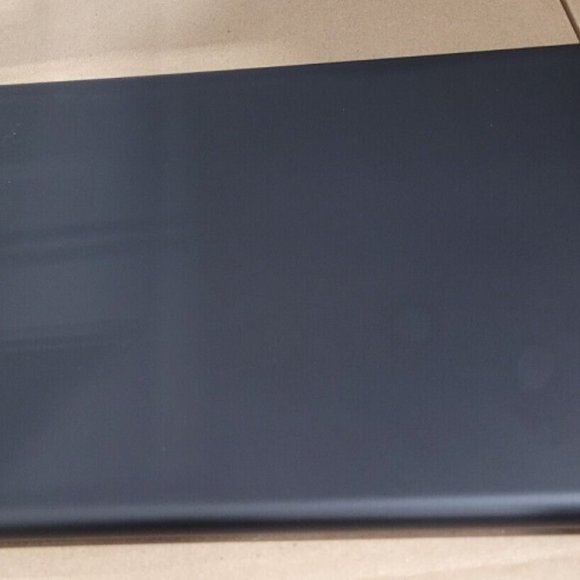 Google Pixelbook Go Chromebook (13.3", 128GB, Intel Core i5 8th Gen, 16GB RAM) - Picture 3 of 3